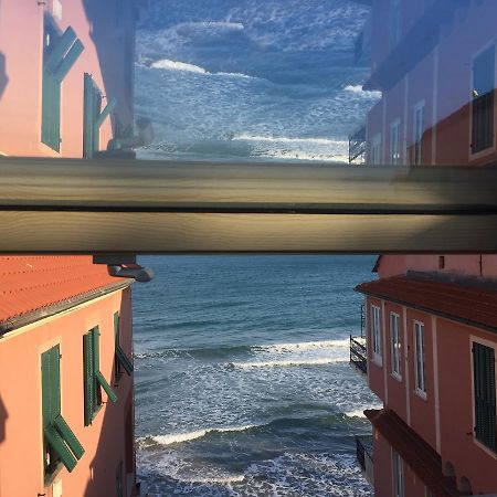 Attico Fronte Mare Alassio Exterior foto