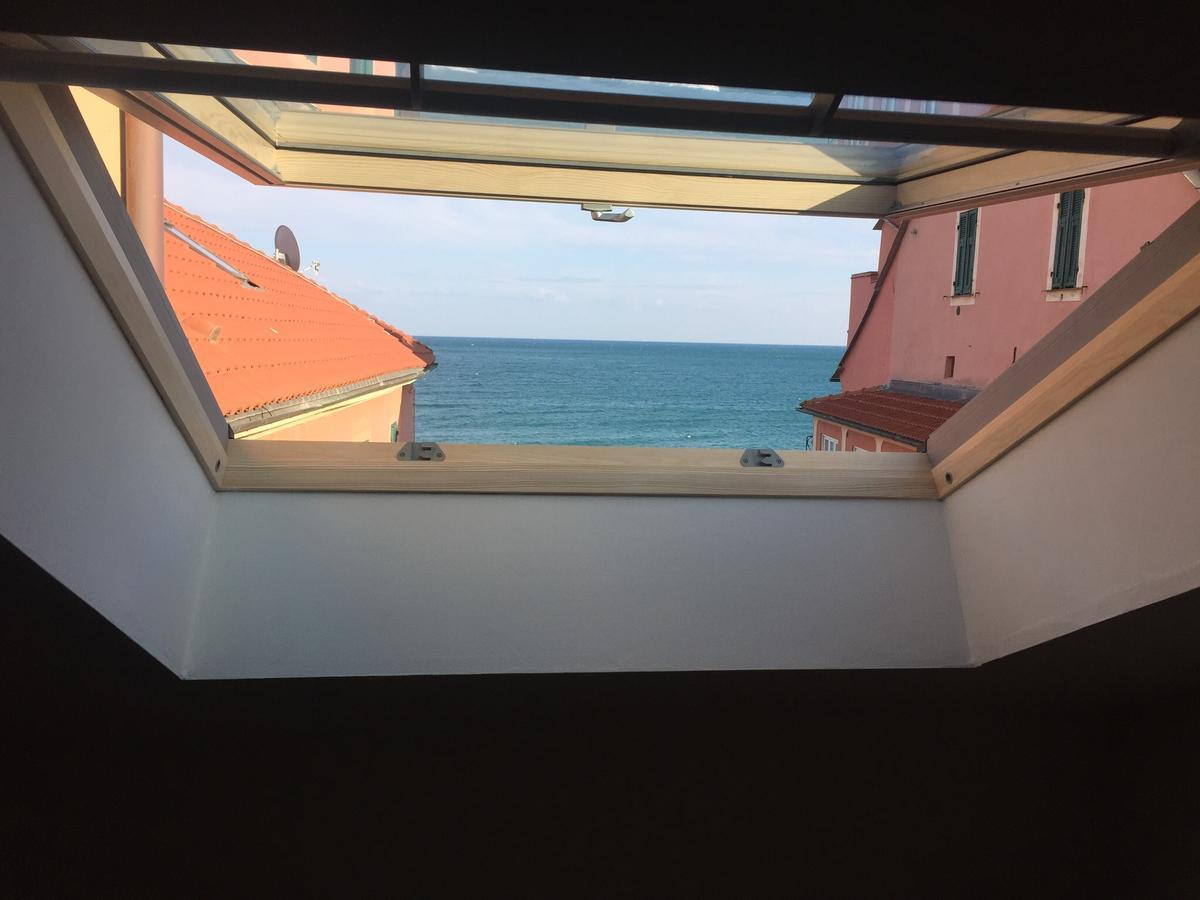 Attico Fronte Mare Alassio Exterior foto