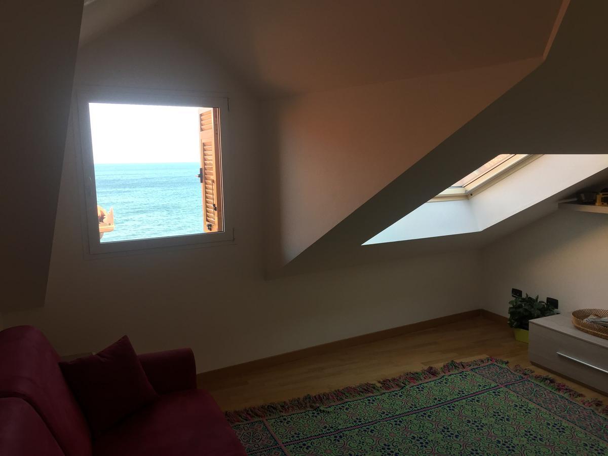 Attico Fronte Mare Alassio Exterior foto